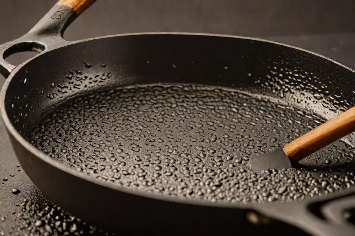 Artisan Hammered Iron Sets - Best Cookware Sets